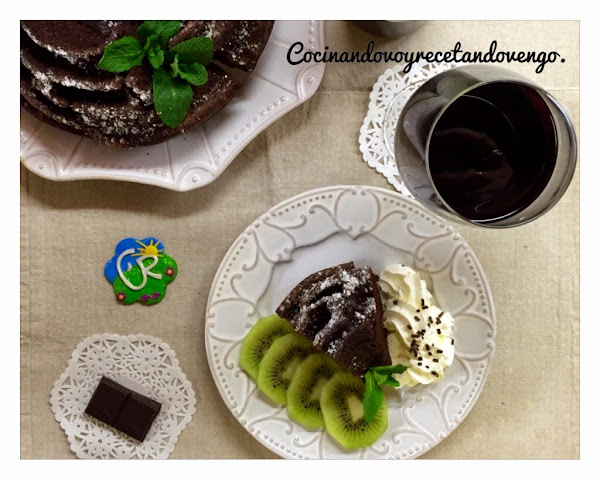 Bizcocho con vino tinto y cacao (Thermomix y tradicional)