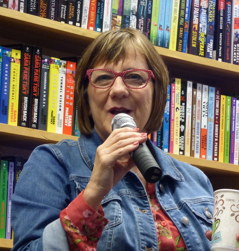 Deborah Crombie & Charles Todd at The Poisoned Pen! Kittling Books