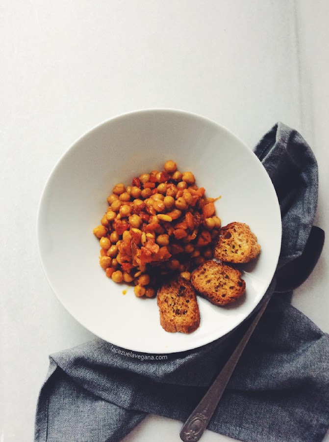 Garbanzos choriceros veganos