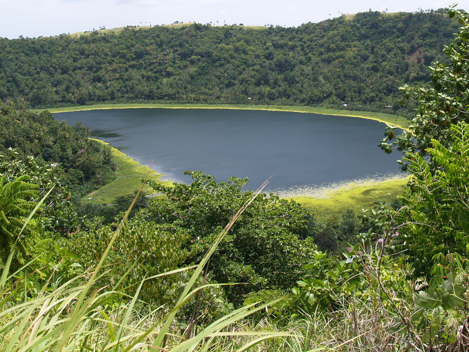 Objek Wisata Sitaro: Wisata Alam Danau Makalehi