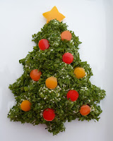 http://happierthanapiginmud.blogspot.com/2015/11/how-to-make-christmas-tree-shaped-ham.html
