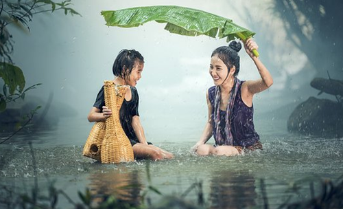 18 Arti Mimpi Mandi Hujan Untuk Wanita Single Menurut Primbon Jawa Lengkap Ramalan Tafsir Mimpi