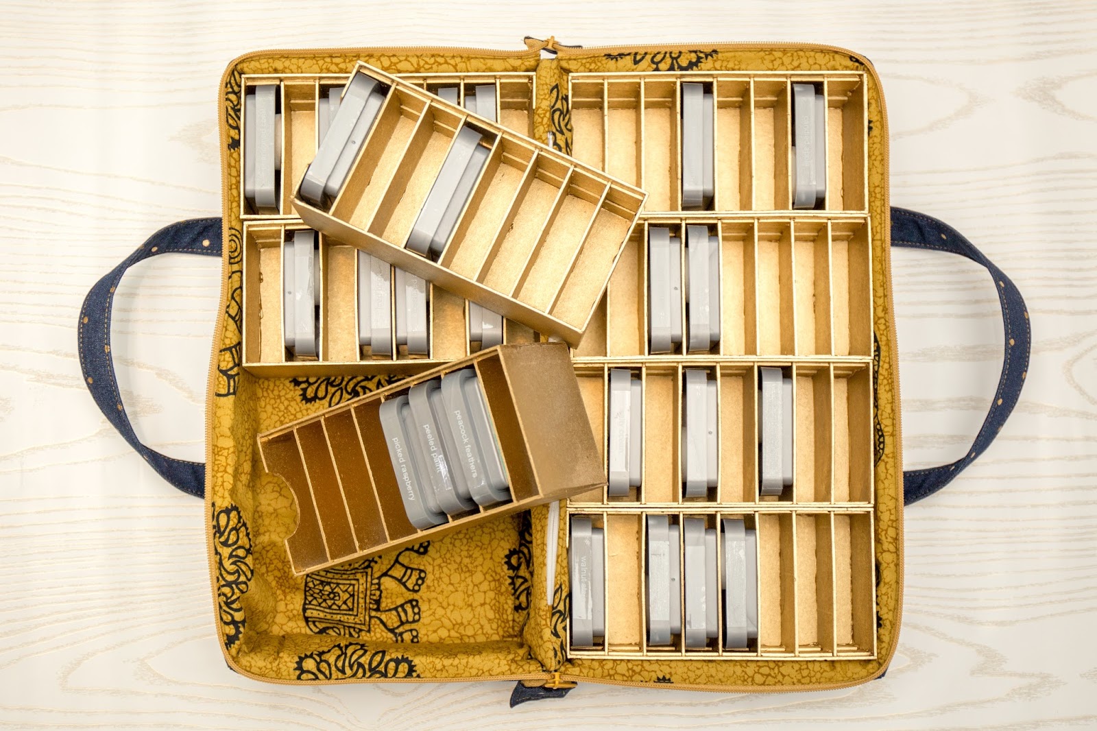 Awesome SVGs DIY Distress Ink Pads Storage A Project for the Neat