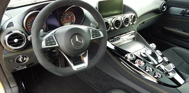 2018 Mercedes Benz AMG GT S Coupe Interior 2018 Mercedes Benz AMG GT S Coupe Interior