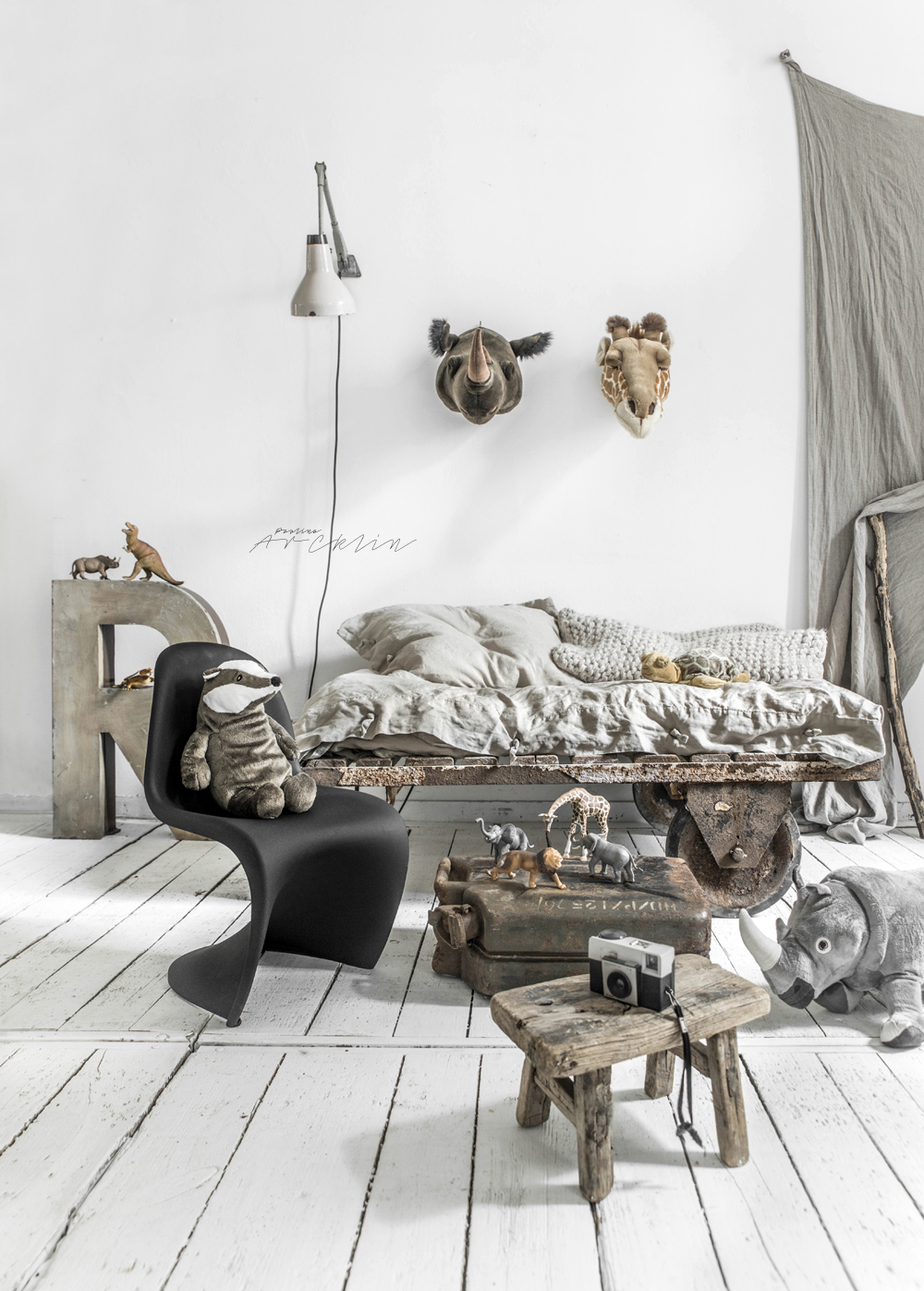 KIDS ROOM SAFARI THEME PAULINA ARCKLIN Photographer + Photo Stylist