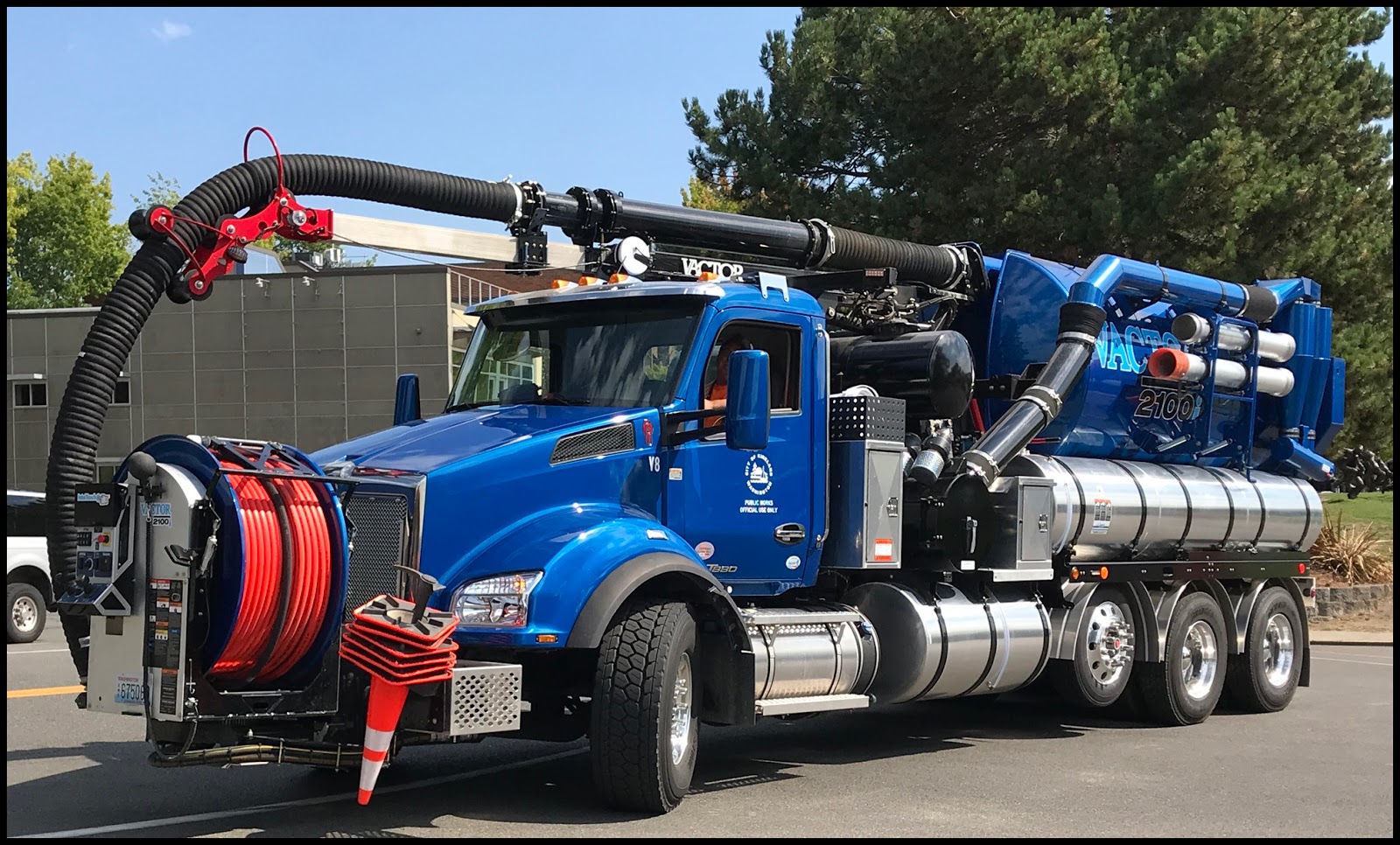 Blog City of Kirkland Relies on Kenworth T880 Vacuum