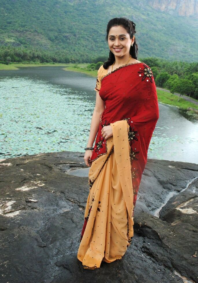 Deyayani saree - Deyayani Saree Pics