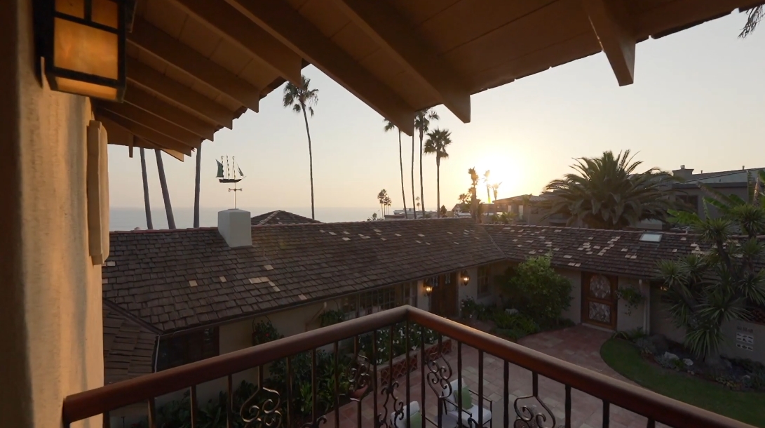 27 Interior Design Photos vs. 5270 Chelsea St, La Jolla, CA Luxury Home Tour