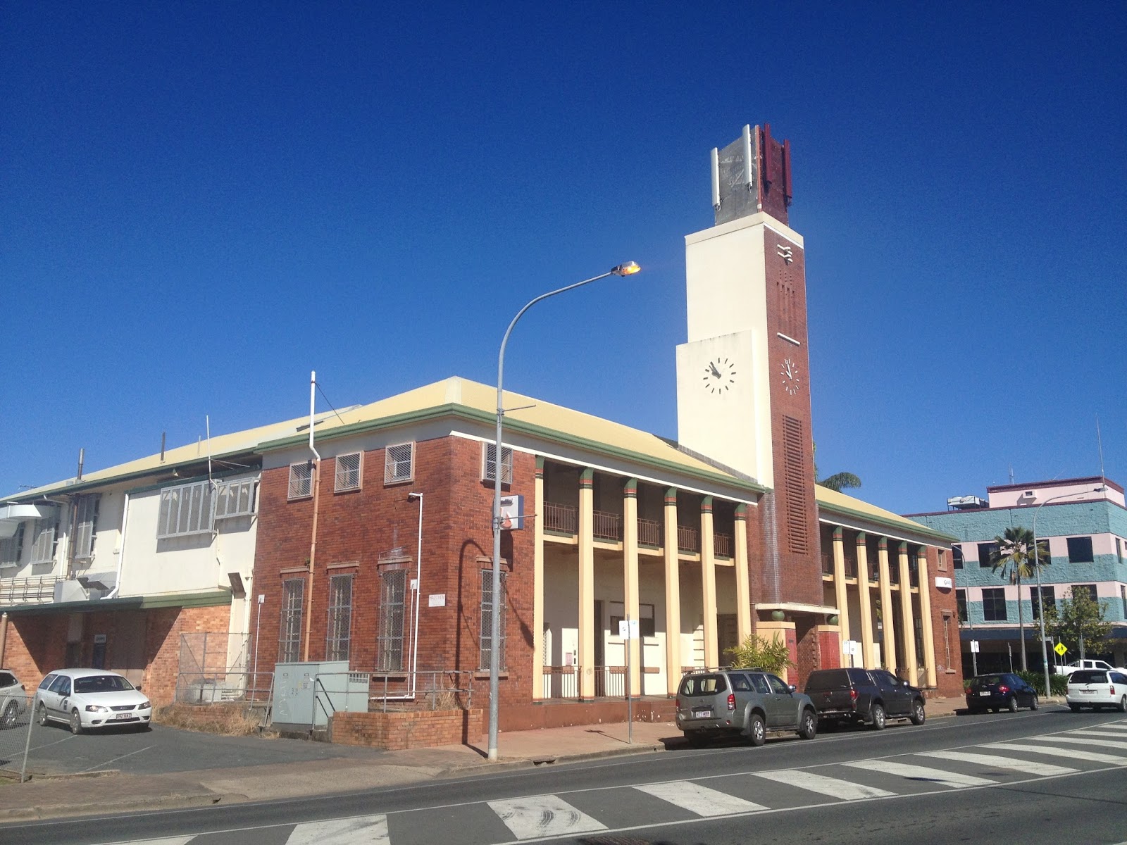 Kitten Vintage Mackay "The Honolulu of Australia" in the 1950s