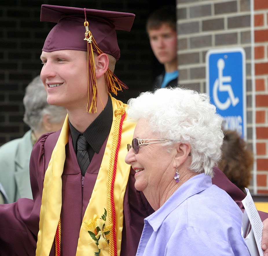 Hutchinson Herald, Menno, South Dakota May 21, 2014 2014 Menno High