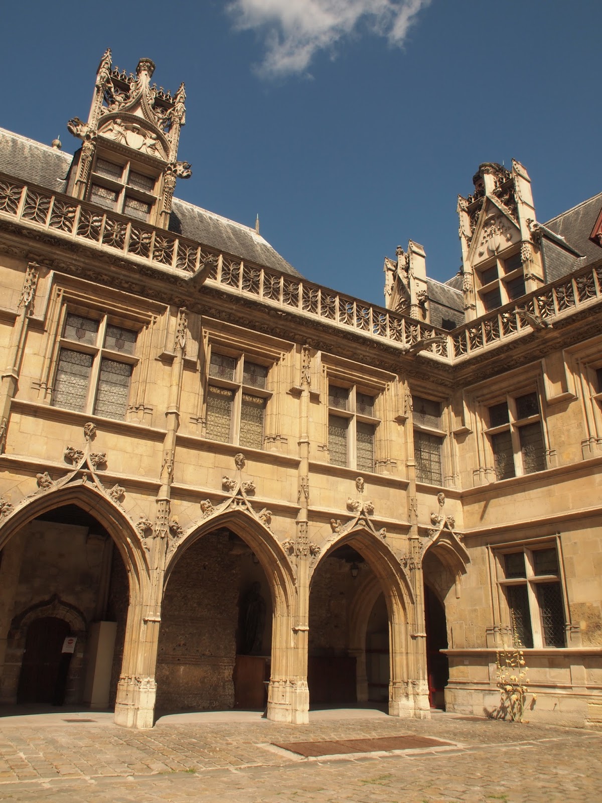 Музей средневековья