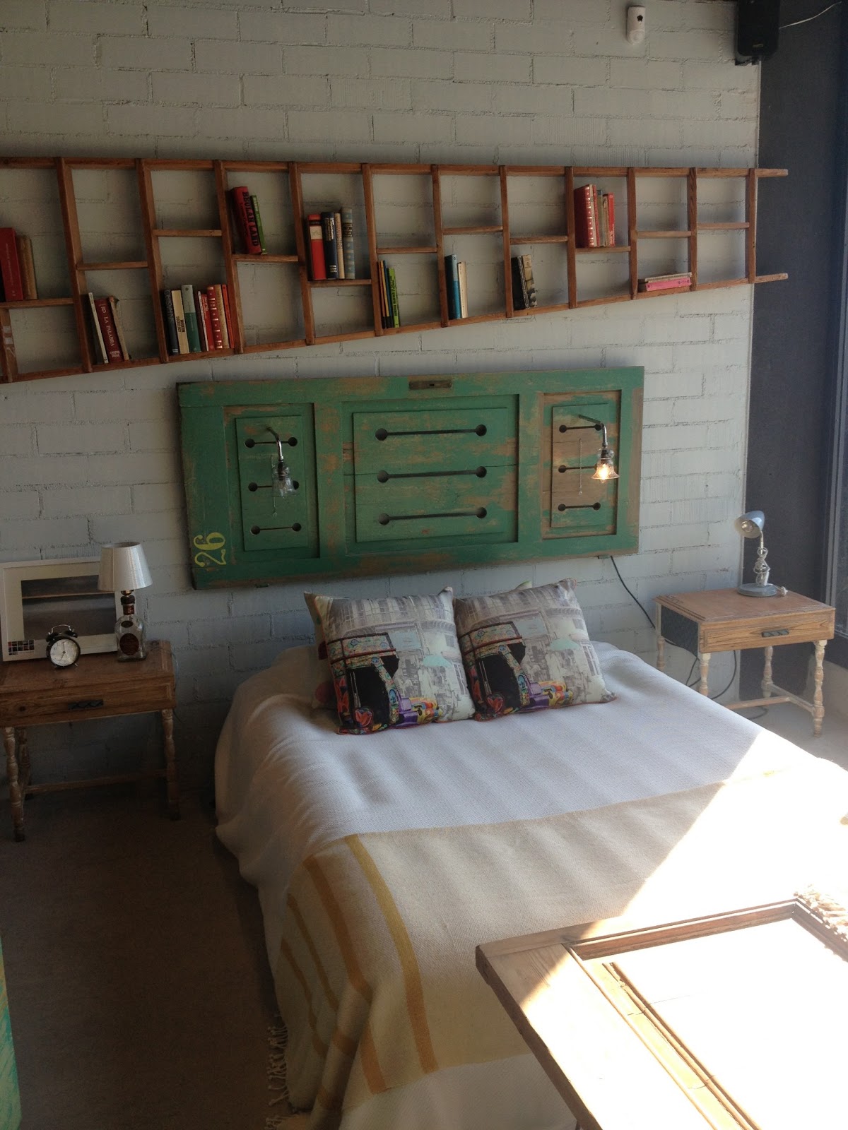 PIA CAPDEVILA Interiorismo & Eventos: L'estoc..... muebles con valor