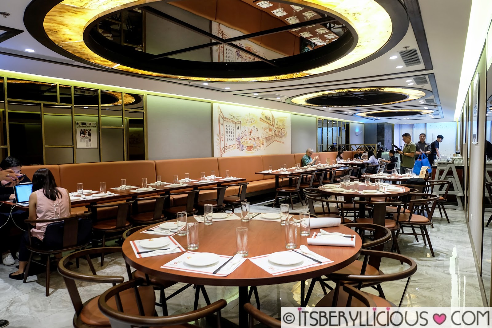 Kam's Roast Philippines Opens in Manila A Taste of Hong Kong in SM