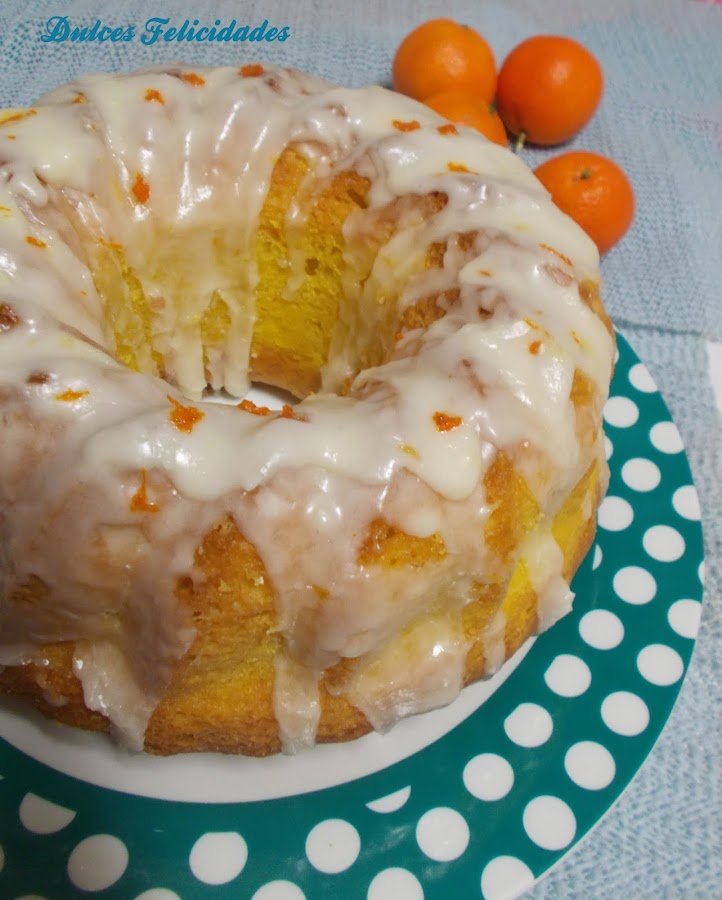 Bundt cake o bizcocho de mandarinas glaseado