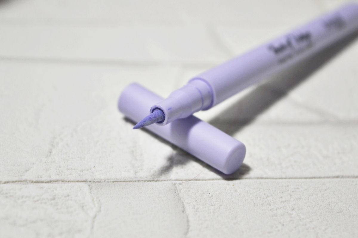 trend It UP TOUCH OF VINTAGE - Pastel Eyeliner  040 flieder pastel Open Pen