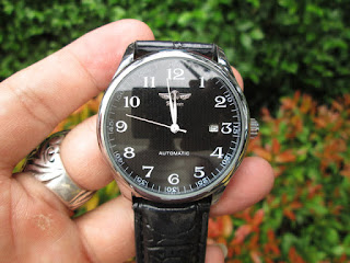 Winner JX005 Classic Automatic Mechanical Black Leather Strap Winner JX005 Classic Automatic Mechanical Black Leather Strap