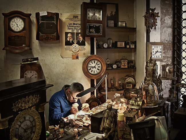 Vincent Perez dans son atelier à Périgueux