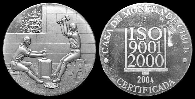 Medalla Casa de Moneda ISO 9001-2000