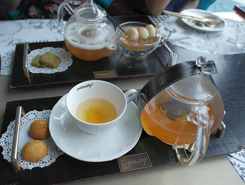 Purple Taste Arteastiq Bistro Plaza Singapura