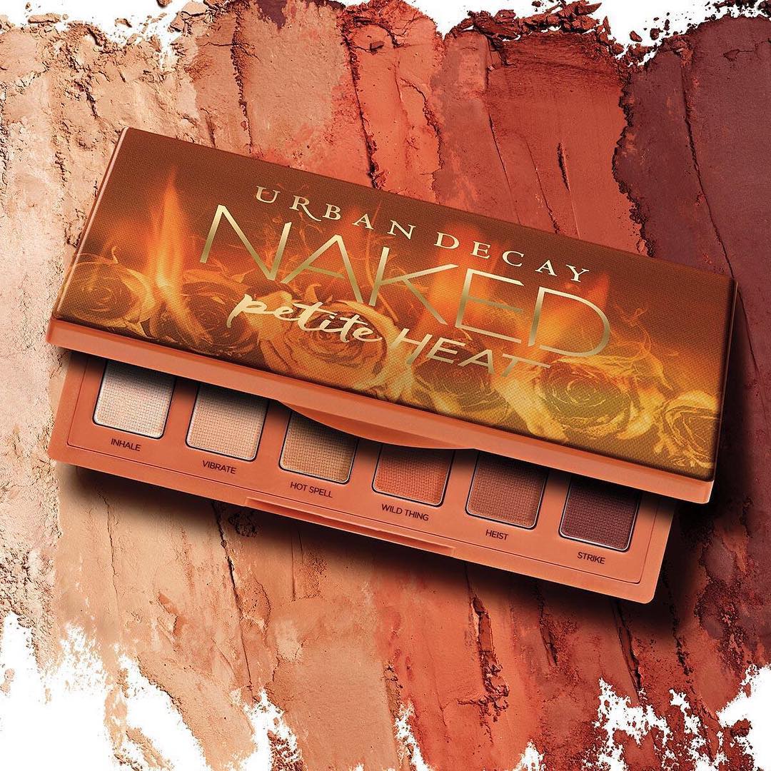 REVIEW: Urban Decay Naked Heat Palette - Time To Put My 