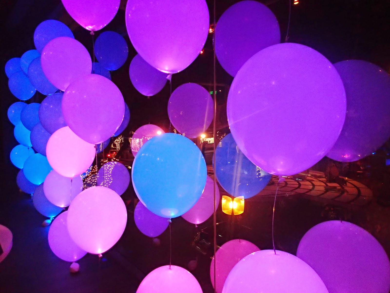 LED Helium Balloons in Bangalore by Balloonistics