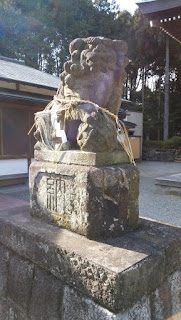 多摩市の白山神社　狛犬