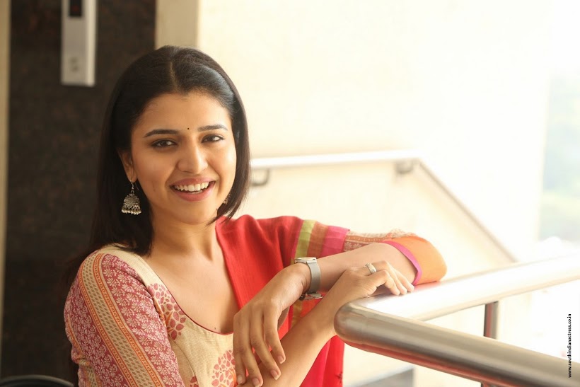 Chitra Shukla stills at Rangula Ratnam Movie Interview
