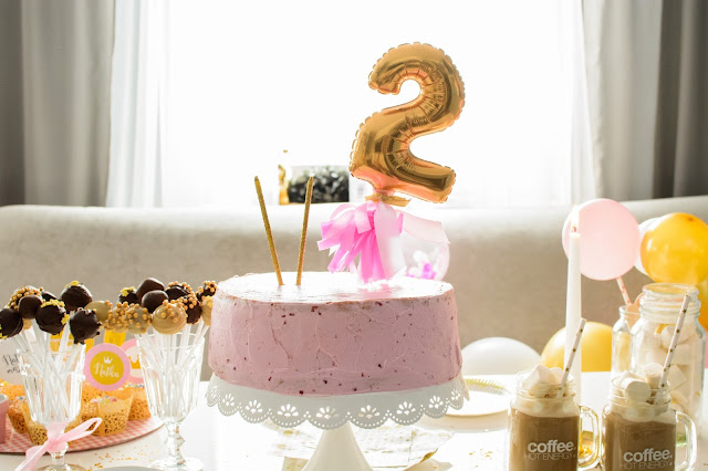 urodzinowy tort dla dziewczynki