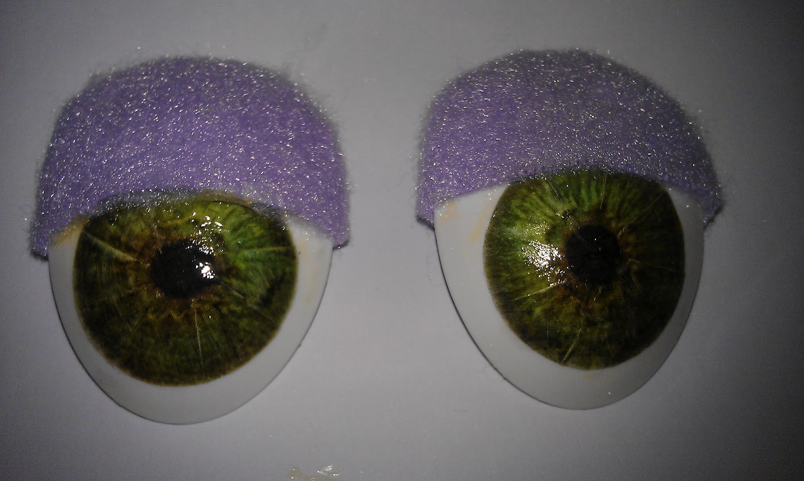 Puppetilandia DIY puppet eye I