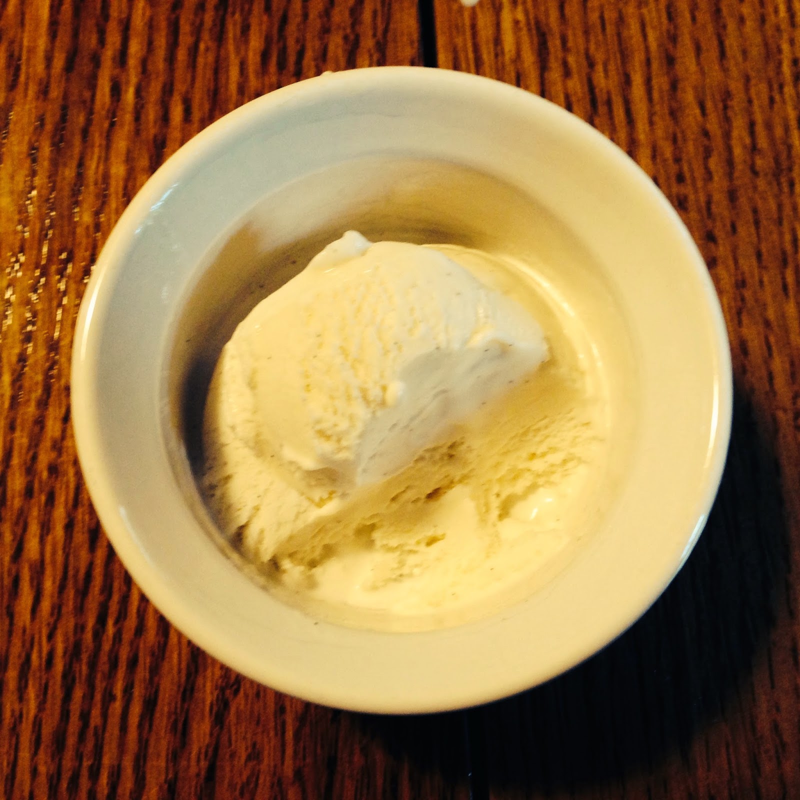 Scoopalicious Brigham's Vanilla Bean Ice Cream