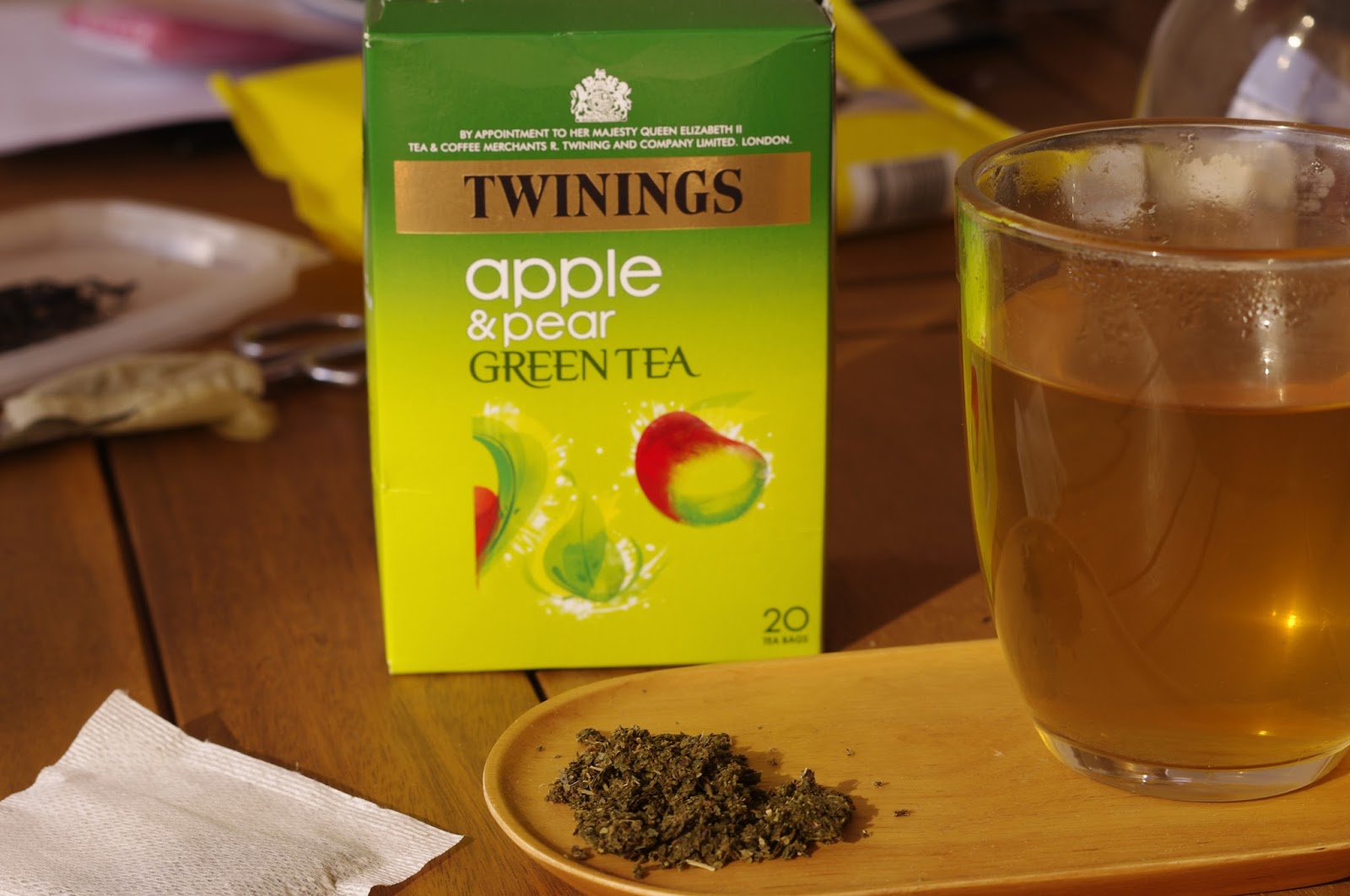Savourer le thé Test Apple & Pear Green Tea (Twinings)