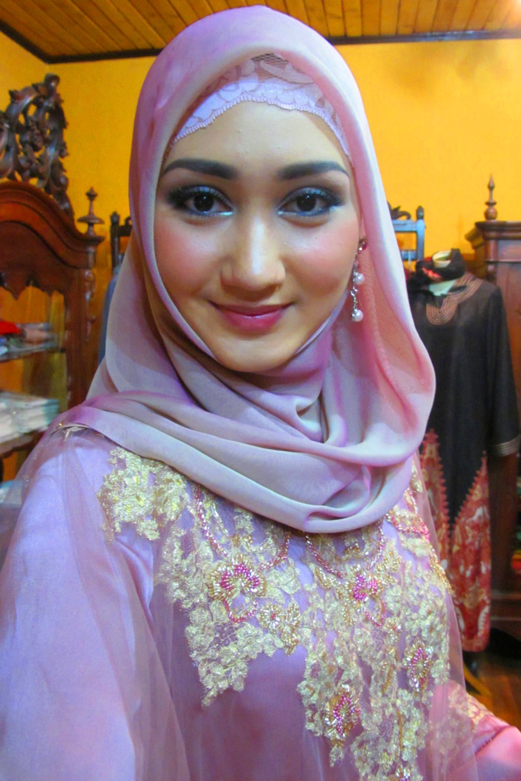 26 Gambar Menarik Tutorial Hijab Hari Kartini Untuk Kamu Tutorial 26 Gambar Menarik Tutorial Hijab Hari Kartini Untuk Kamu Tutorial