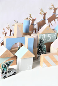 Studio Mojo, advent, DIY, kringloopgeluk, kringloop, houten blokken, adventkalender, wat stop je in een adventkalender, zelf een adventkalender maken