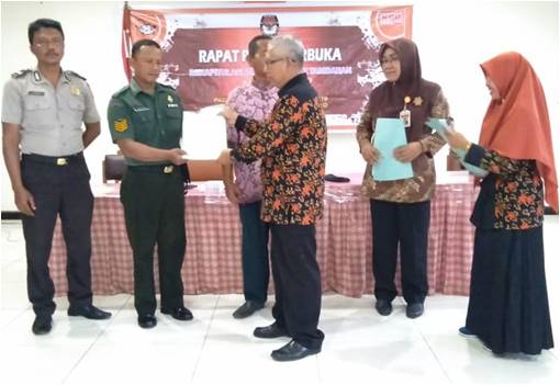Rapat Pleno Terbuka Rekapitulasi ( DPT b ) – 2 Sukodono Rapat Pleno Terbuka Rekapitulasi ( DPT b ) – 2 Sukodono