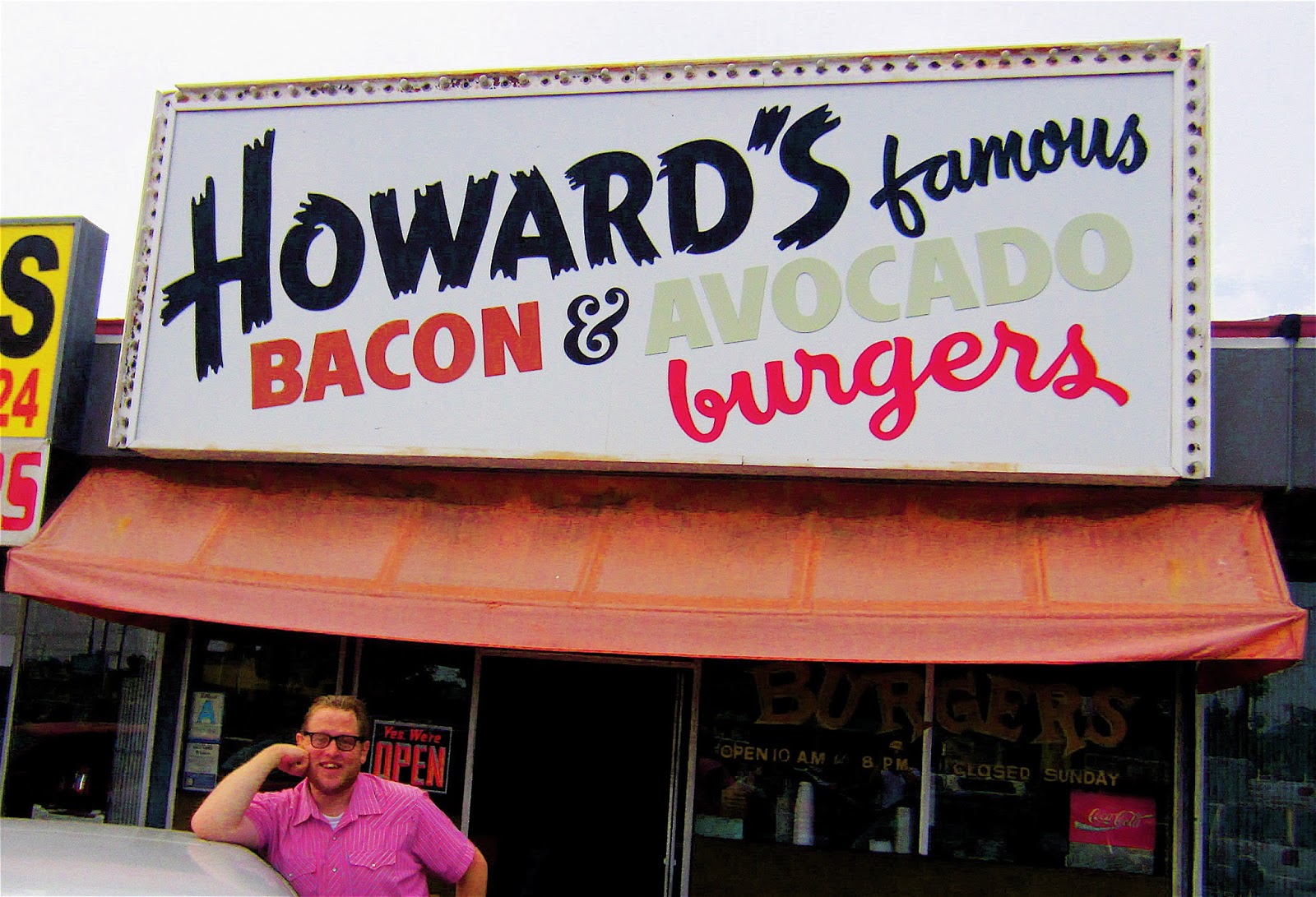 wacky tacky Chow Time Howard's Famous Bacon & Avocado Burgers