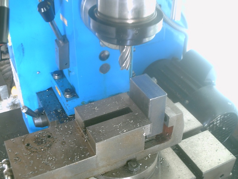 Knurling/parting tool holder Greens and Machines