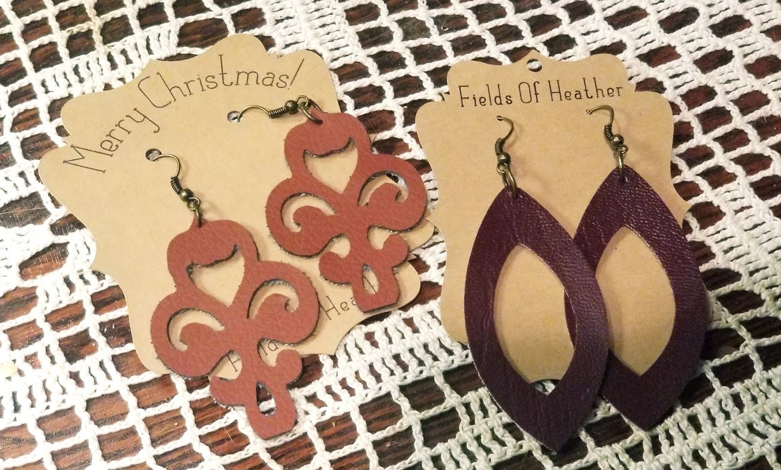 Fields Of Heather Making Earring Display Cards With Cricut (And Free SVGS)