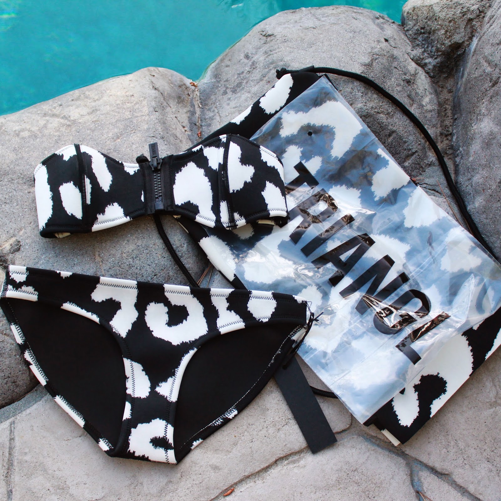 A Thousand Chapters TRIANGL Swimwear