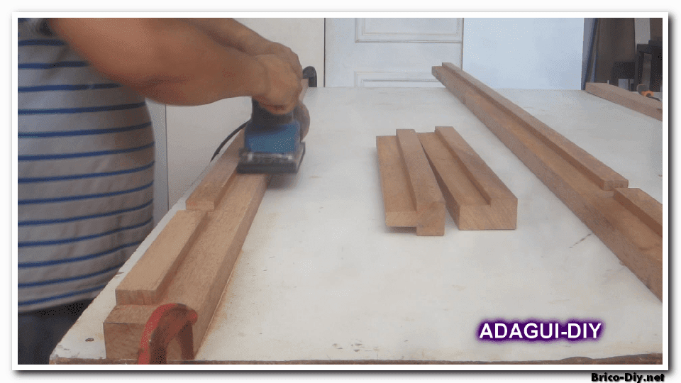 Como hacer marco de madera para puertas contraplacadas vídeo práctico.