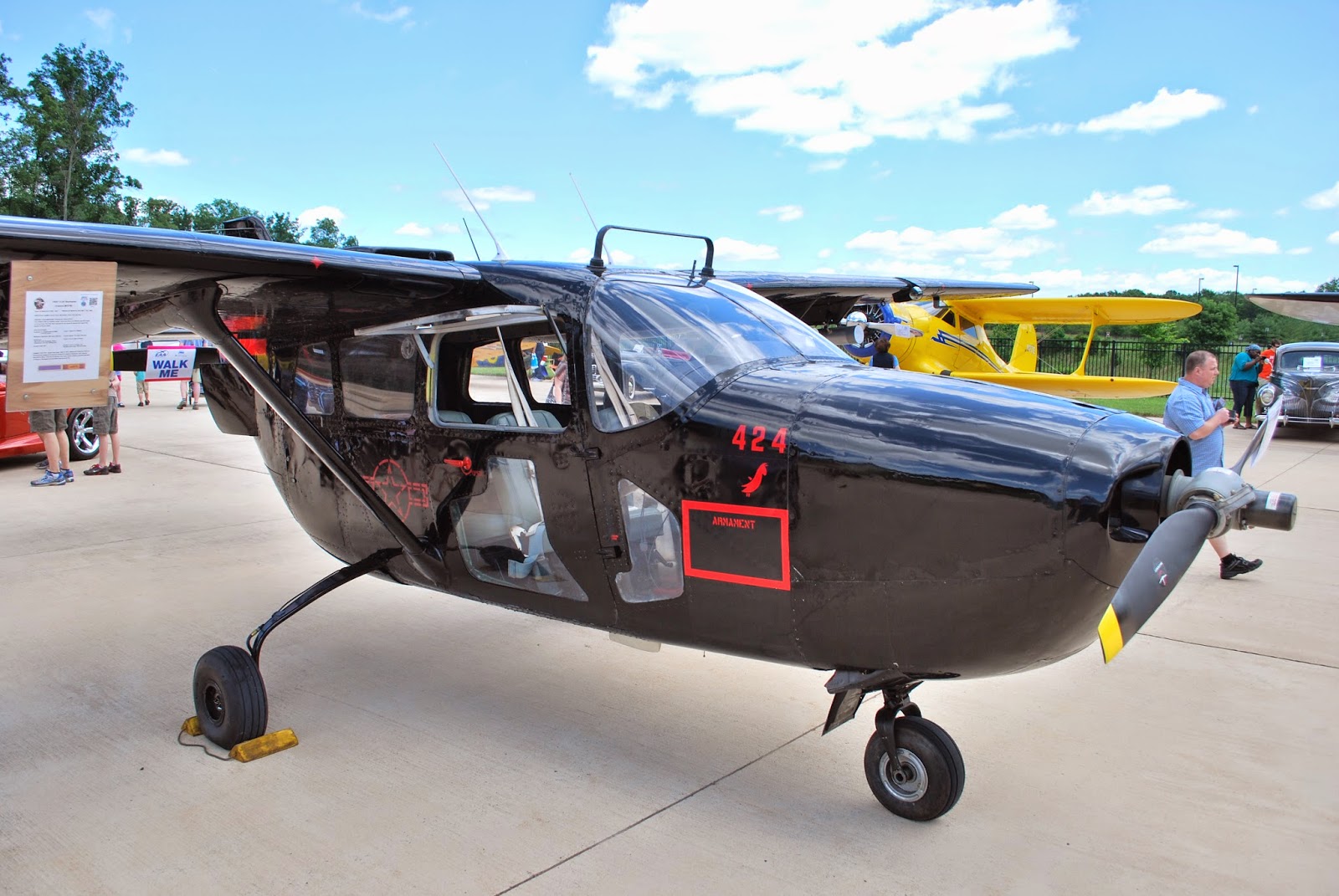 Roden 632 1/32 Cessna O-2A Skymaster model kit 