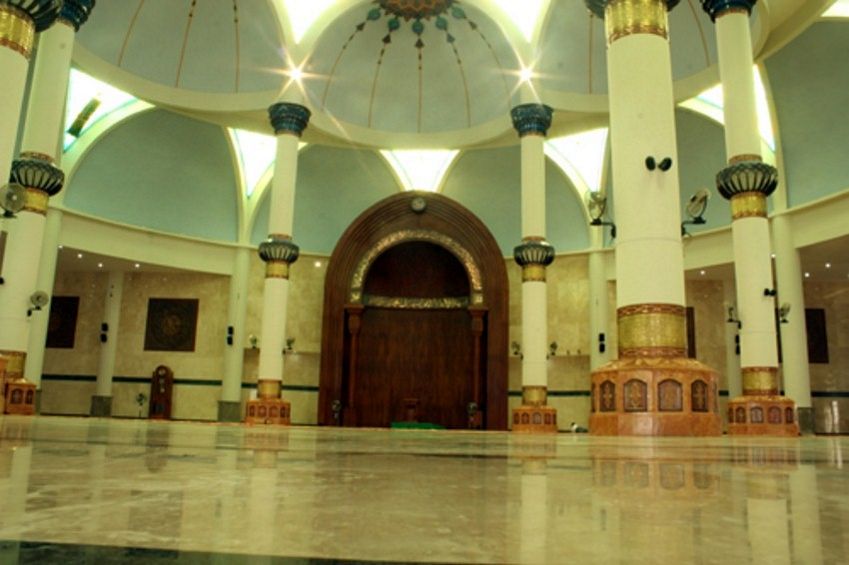 Bentuk Cat Interior Masjid Minimalis RUMAHMINIMALISPRO com