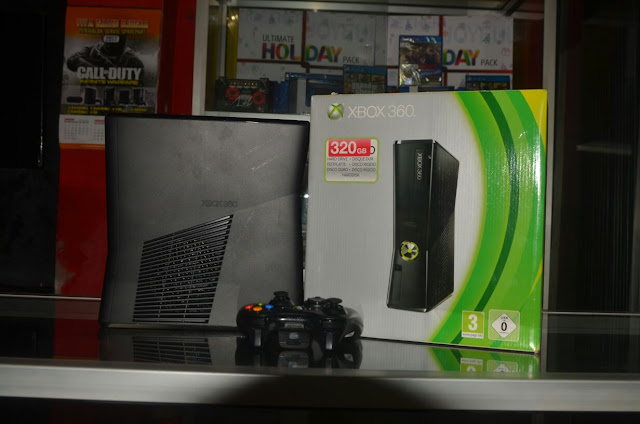 XBOX 360 (320GB) ~ VIVA GAME JOGJA PS4, PS3, PS2, PSP, X-BOX
