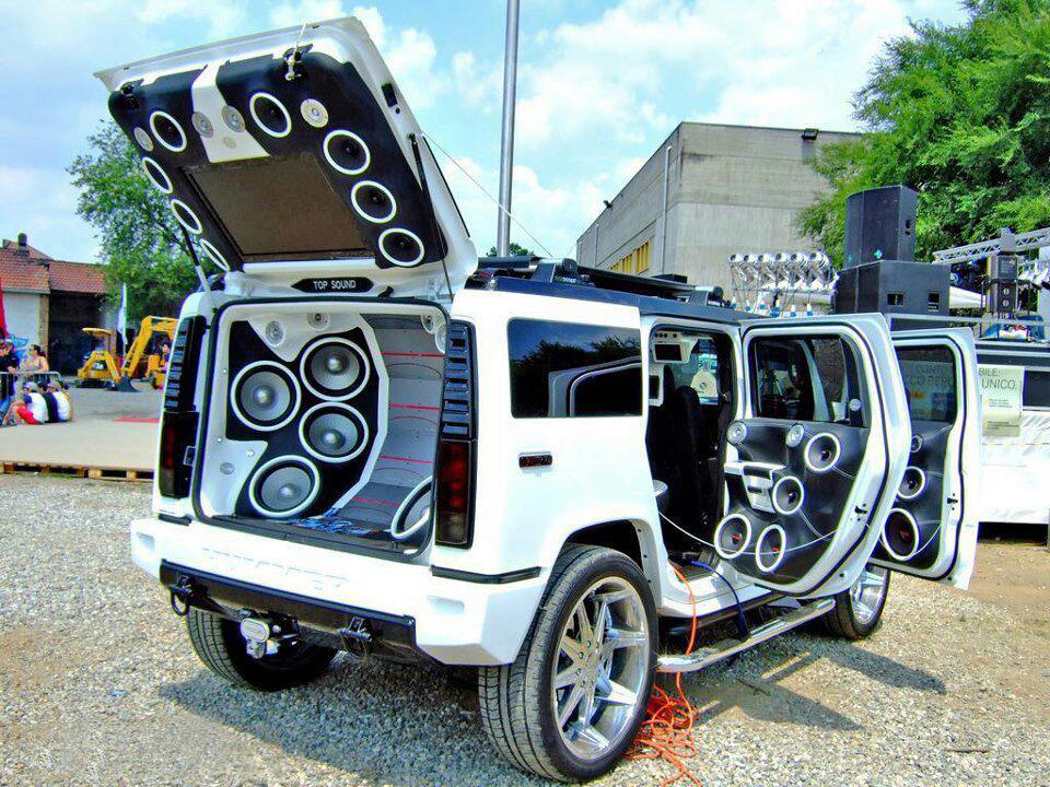 Hummer Music System Modification