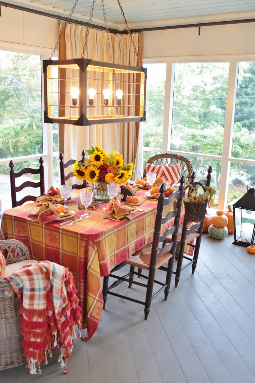 Autumn table, Table, Dining area