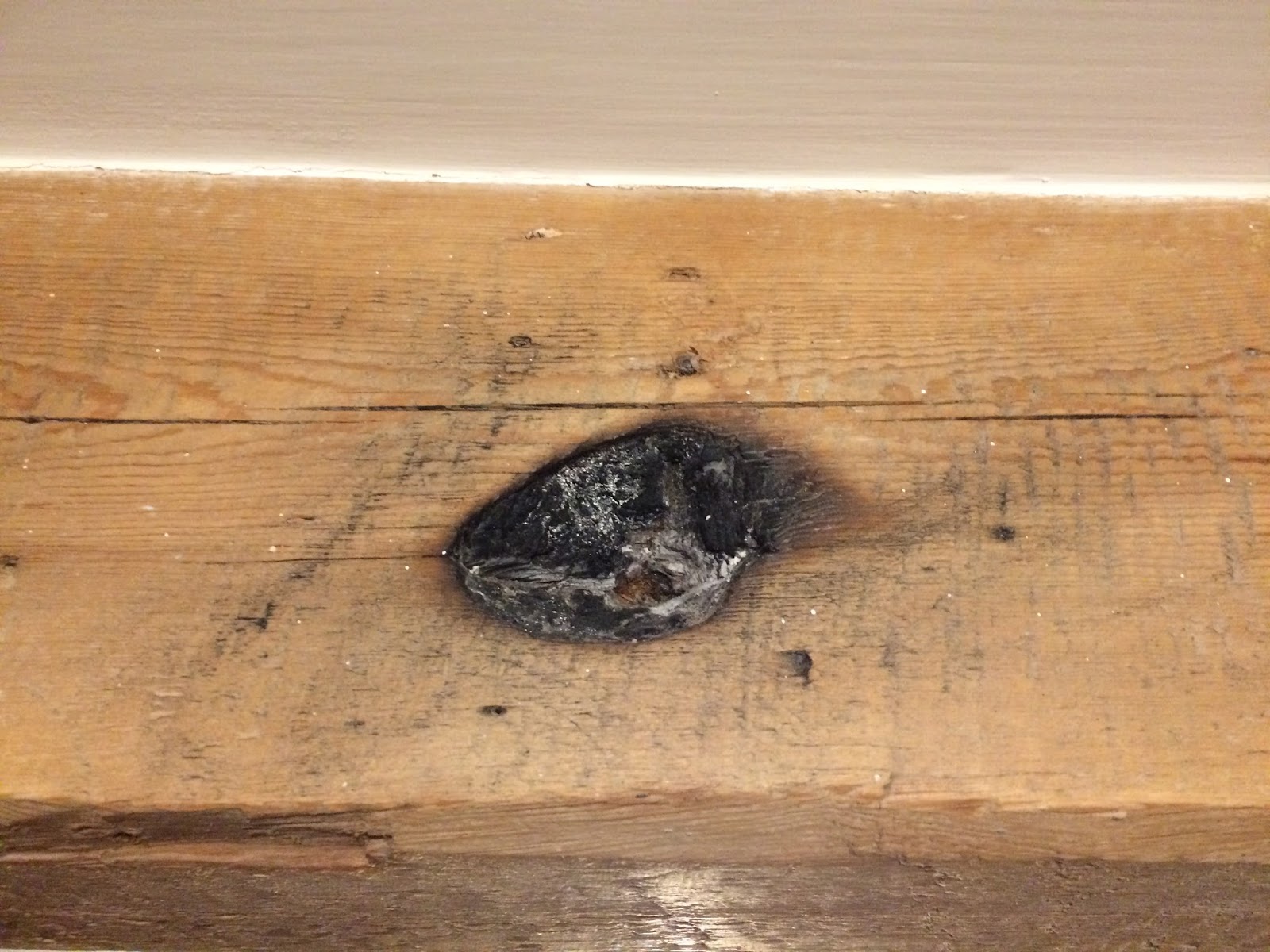 candle-burn-marks-life-on-pig-row