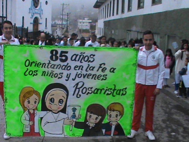 DESFILE DE FAROLES