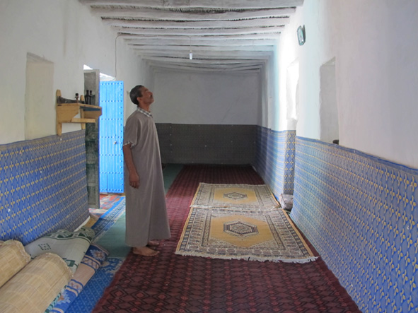 SENDERISMO EN EL RIF/RANDONNÉES DANS LE RIF: LA ZAOUIA DE SIDI HEDDI EN