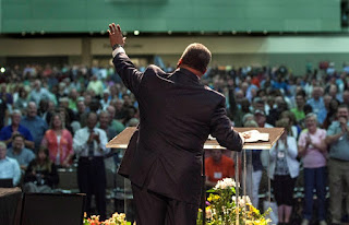 Fred Luter, president of the SBC, probably a good guy...photo credit bpnews.net