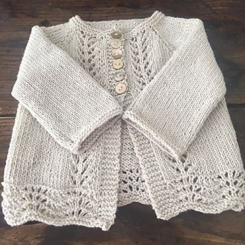 Old Shale Cardigan - Knitting Pattern 