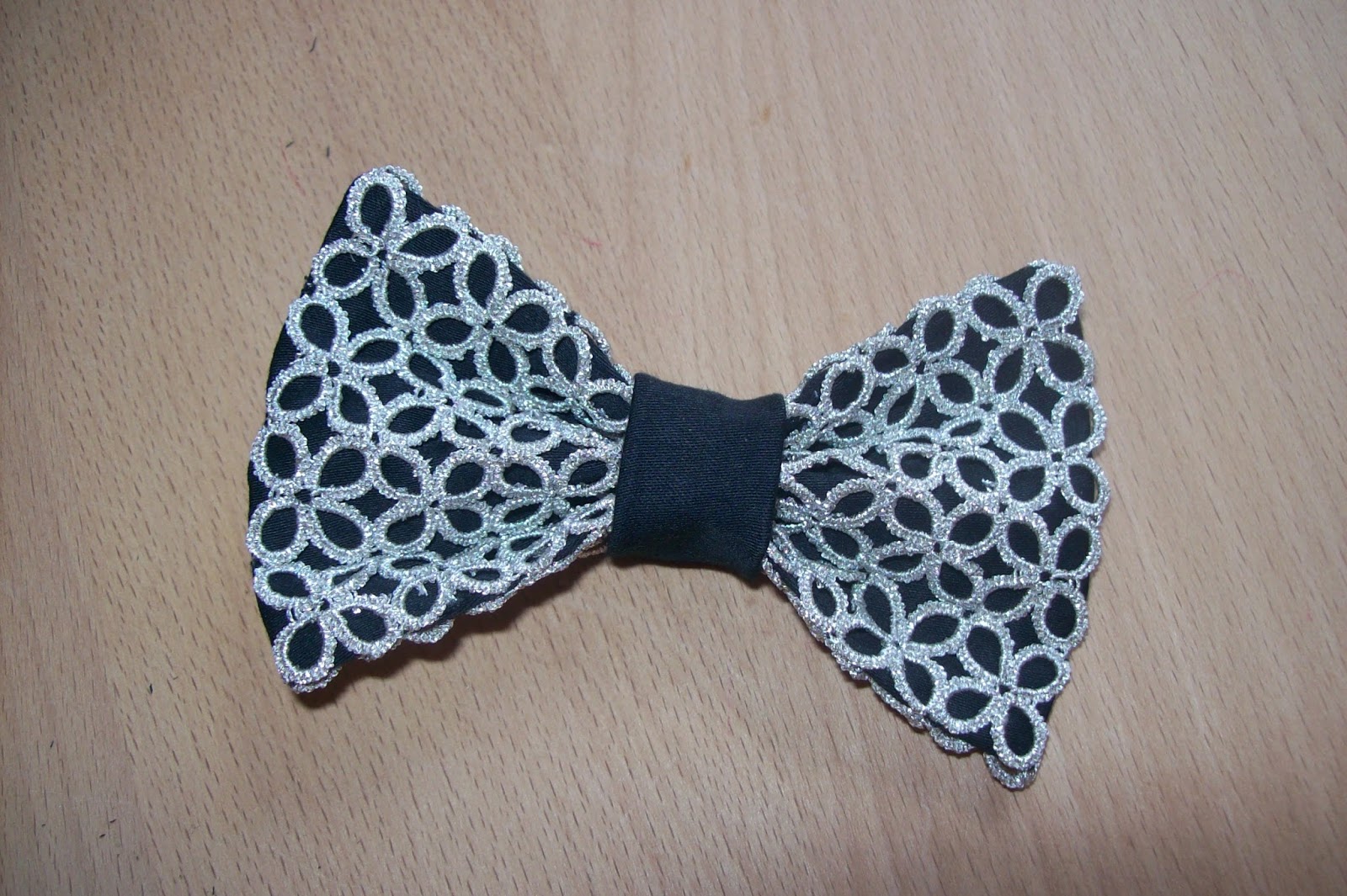 'Classic Scritto' tie Ties, papillon